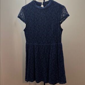 Elegant Short Navy Lace Dress